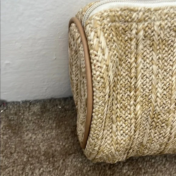 Nwt Nordstrom Woven bamboo Tan tassel zip oval shape Clutch Bag purse - Picture 4 of 7